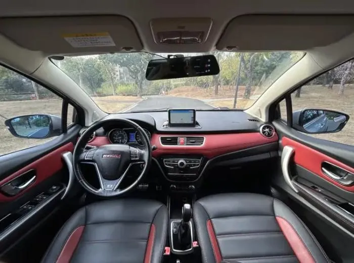 Haval H1 2015 (1.5L AMT)