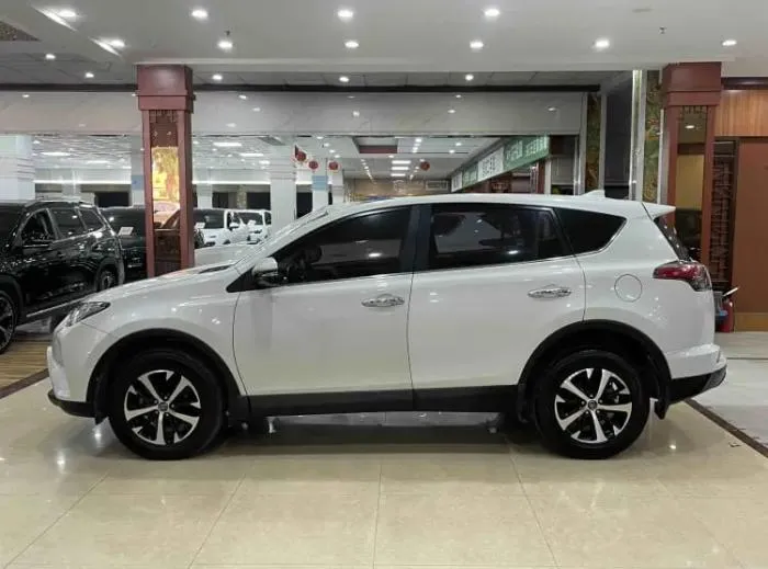 Toyota RAV4 2018 (2.0L CVT)