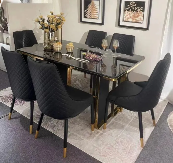 Table à manger Ensemble Luxe | Plateau Effet Marbre Noir/Beige | 6 Chaises Matelassées | Pieds Noirs Dorés